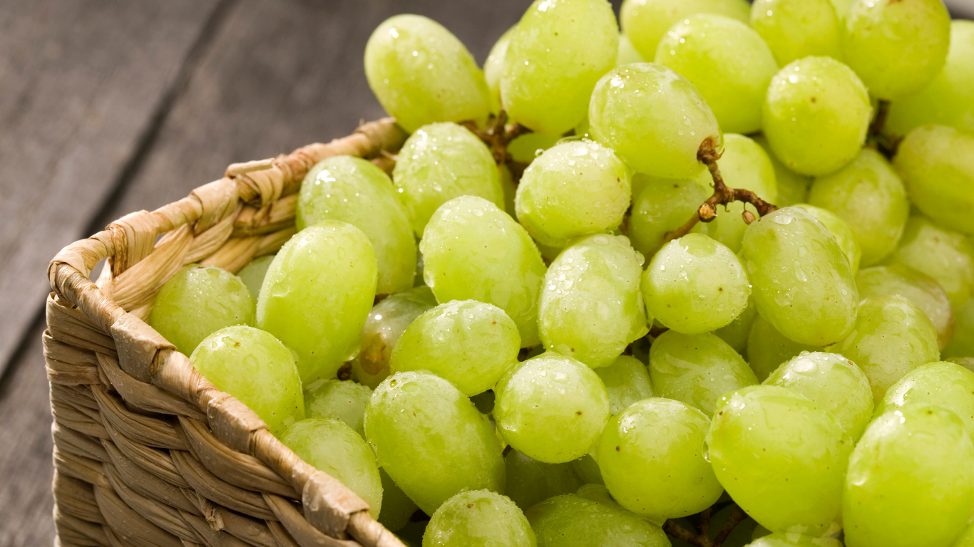 Fresh Grapes Export from India